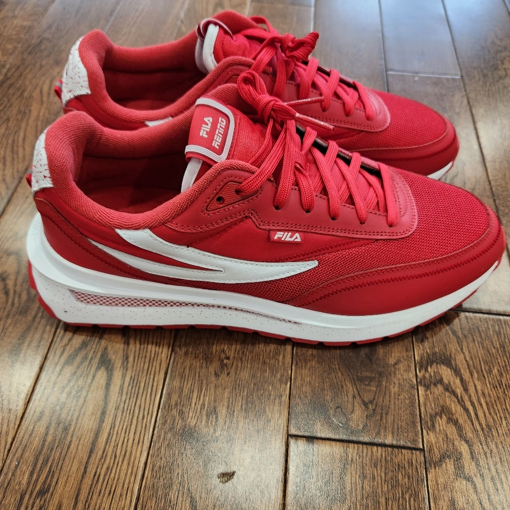 Fila sneakers - Picture 2 of 15